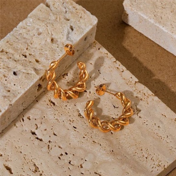 18k Gold Plated Twisted Hoop Earrings - Picture 3 of 7